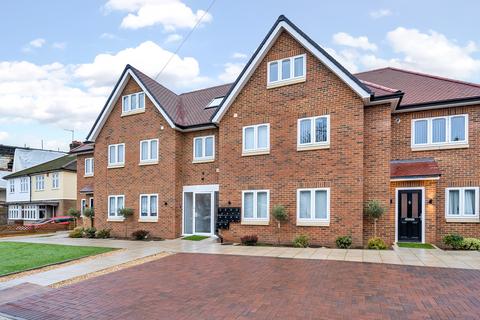 2 bedroom apartment to rent, New Road, High Wycombe, Buckinghamshire, HP12