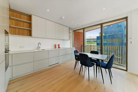 2 bedroom flat to rent, Cadence, Lewis Cubitt Square, London, N1C