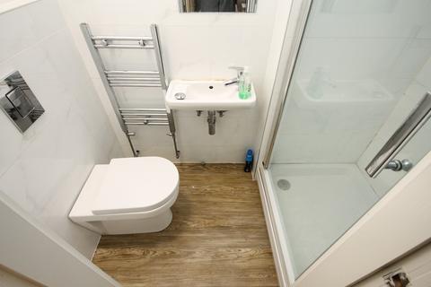 3 bedroom flat to rent, Milton Works, city center, Sheffield, S1