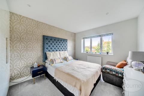 undefined, Esher Road, Hersham, Walton On Thames, Surrey, KT12