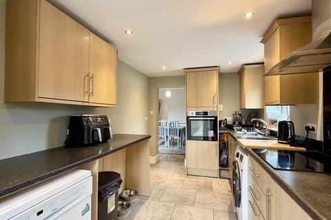 2 bedroom end of terrace house for sale, Highmore Street, Hereford