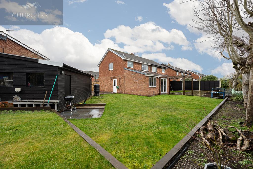 127rivington Drive-18