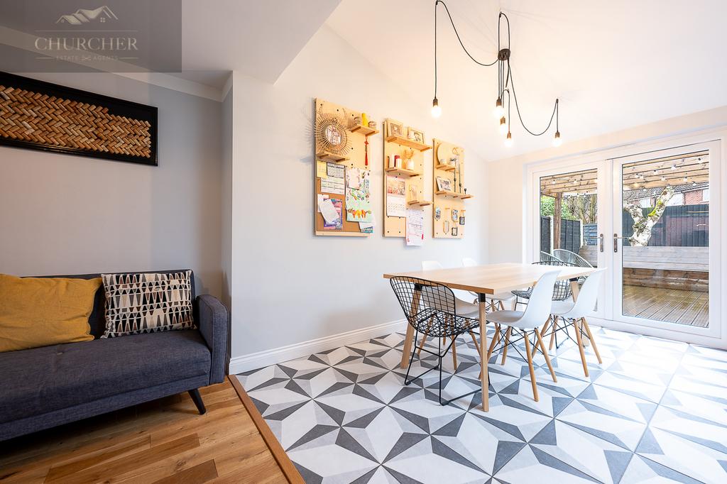 127rivington Drive-11