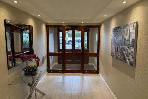undefined, Crescent Road, Enfield
