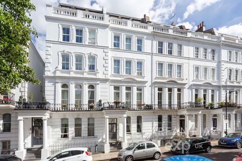 2 bedroom flat to rent, Westbourne Gardens, London W2