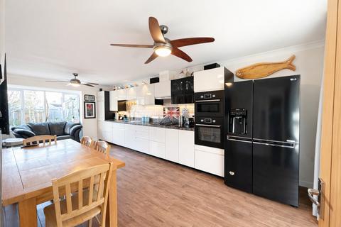 undefined, Nevendon Road, Wickford, Essex, SS12