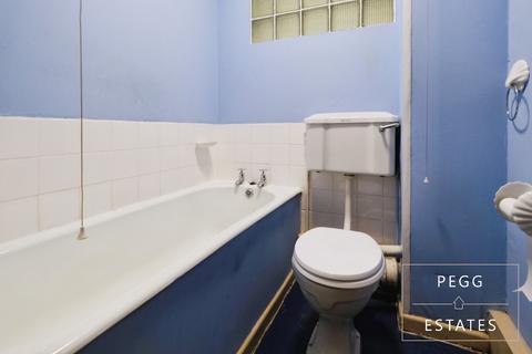 2 bedroom flat for sale, Clarendon Court, Torquay