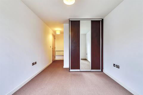 2 bedroom apartment to rent, Garratt Lane, LONDON SW18