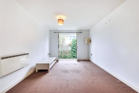 2 bedroom apartment to rent, Garratt Lane, LONDON SW18