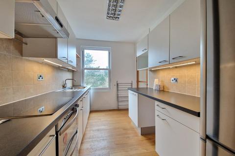 undefined, Valley Drive, Harrogate, HG2 0JJ