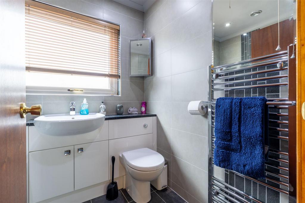 6, Paradise Place Perth, PH2 8 JH-2.jpg