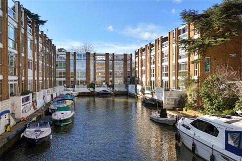 4 bedroom end of terrace house for sale, Marina Way, Teddington