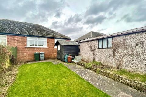 2 bedroom semi-detached house for sale, Low Hills Lane, Huddersfield, HD3