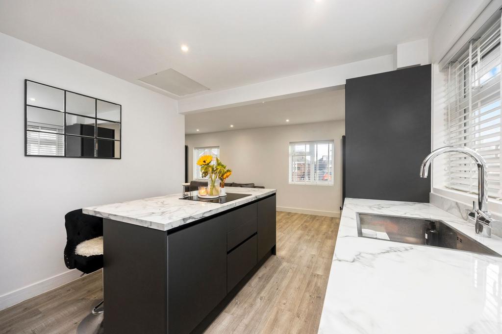 Kitchen/Living/Dining room