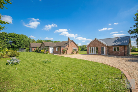 5 bedroom detached house for sale, Aslacton Road, Forncett St. Peter