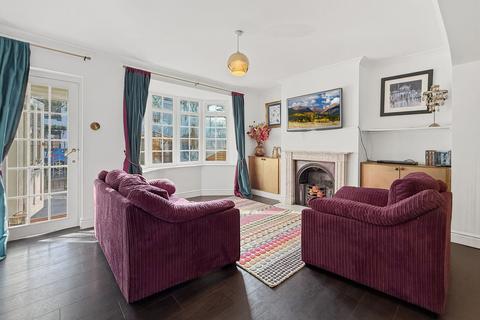 2 bedroom terraced house for sale, North Gardens, Brighton, BN1