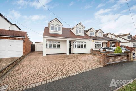 Clyde Way, Romford, RM1