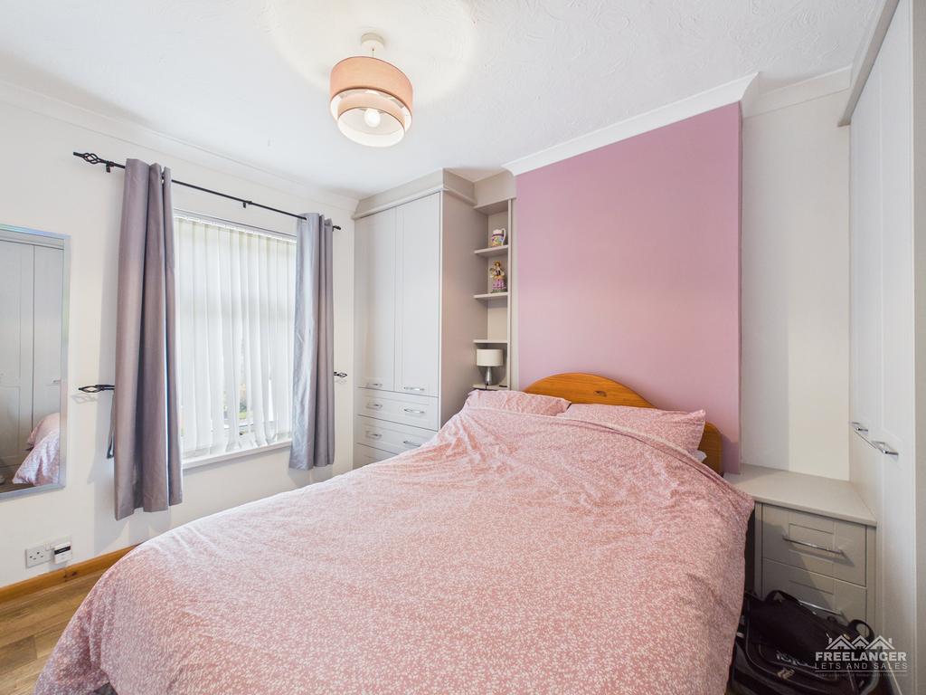 Bedroom 2a