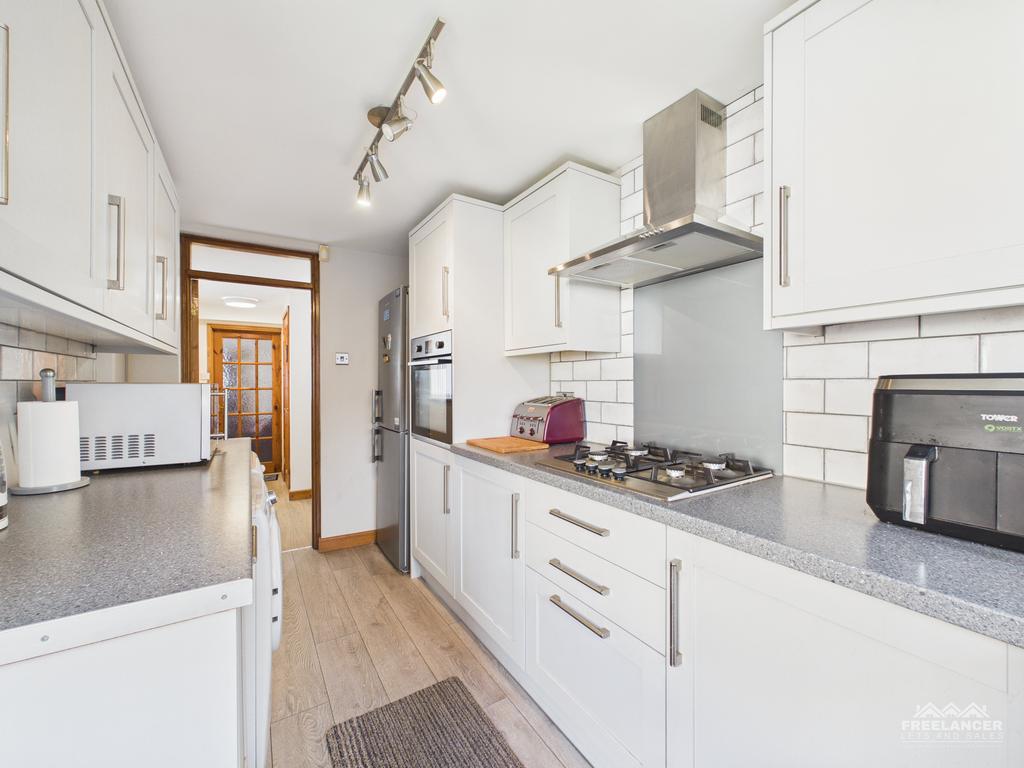 Kitchen 2