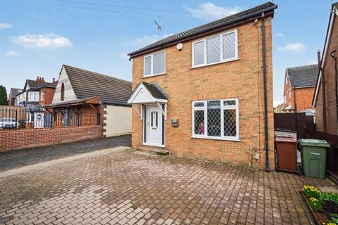 3 bedroom detached house for sale, Alverthorpe Road, Wakefield, West Yorkshire