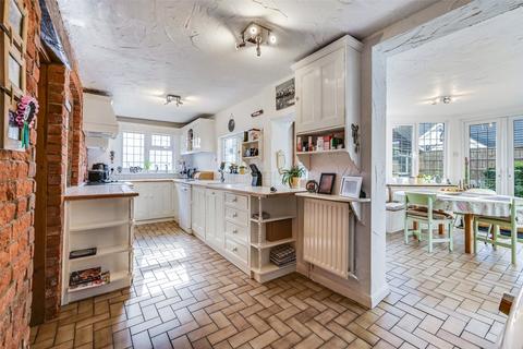4 bedroom detached house for sale, Dunmow Road, Leaden Roding, Dunmow, Essex, CM6