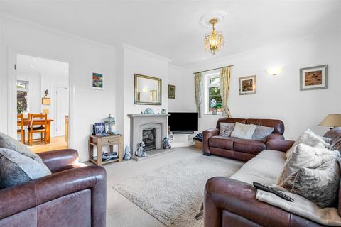 undefined, Canonsfield Road, Welwyn