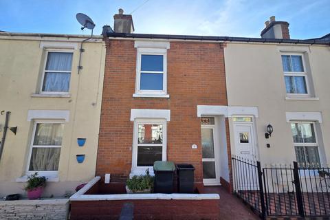 2 bedroom terraced house to rent, Pelham Road, GOSPORT
