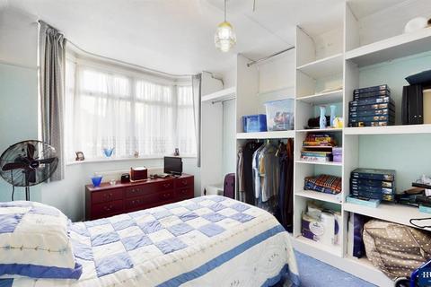 undefined, Chadwell Heath Lane, Romford, RM6