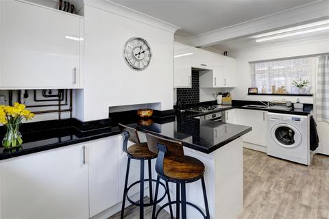 3 bedroom semi-detached house for sale, St. John's Road, Ely CB6
