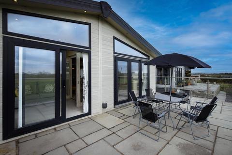 2 bedroom lodge for sale, Staynall Nr Hambleton