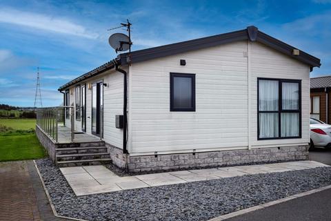 2 bedroom lodge for sale, Staynall Nr Hambleton