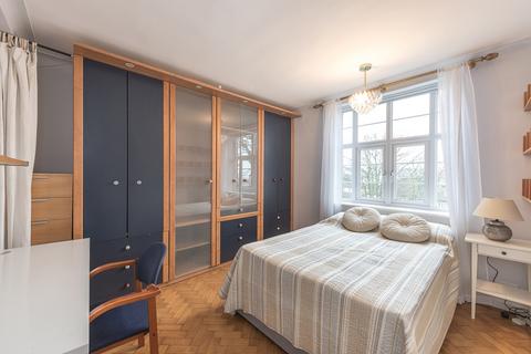 2 bedroom flat to rent, Colney Hatch Lane N10