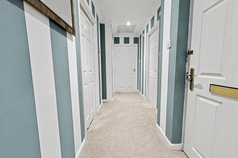 2 bedroom flat for sale, Southbourne