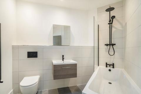 1 bedroom flat for sale, Acacia Road, Streatham SW16