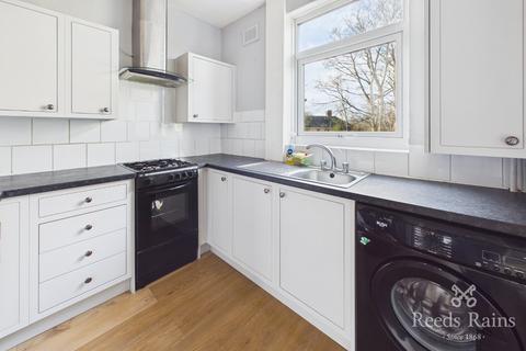 3 bedroom terraced house to rent, Beck Road, Sheffield S5