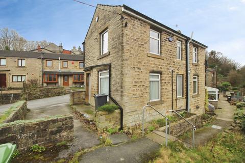 2 bedroom end of terrace house for sale, Taylor Hill Road, Taylor Hill, West Yorkshire HD4
