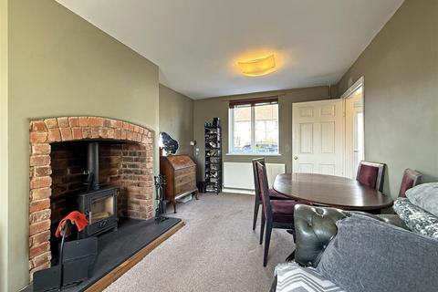 3 bedroom terraced house for sale, Berwick Avenue, Coton Hill, Shrewsbury