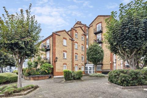 2 bedroom flat for sale, Rotherhithe Street, London SE16