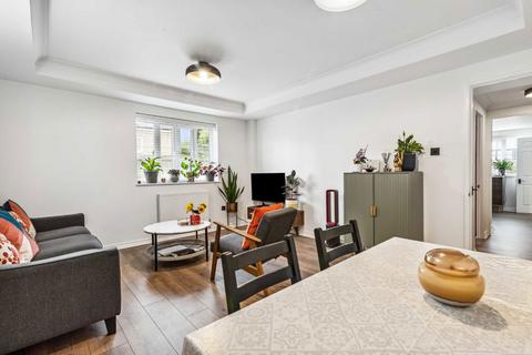 2 bedroom flat for sale, Rotherhithe Street, London SE16