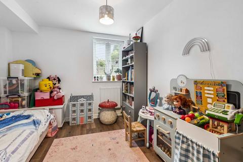 2 bedroom flat for sale, Rotherhithe Street, London SE16