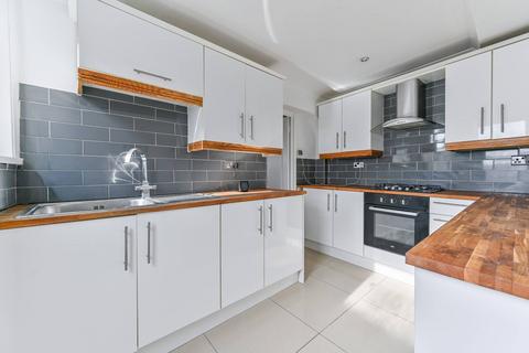 2 bedroom flat for sale, Portland Road, South Norwood, London, SE25