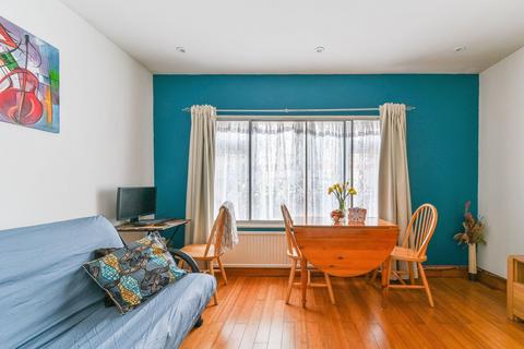 undefined, South Norwood Hill, Norwood, London, SE25