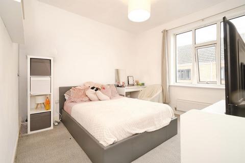 2 bedroom end of terrace house for sale, Gosling Gate Road, Goldthorpe, Rotherham