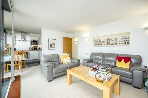 2 bedroom flat to rent, Elektron Tower, 12 Blackwall Way, London, E14
