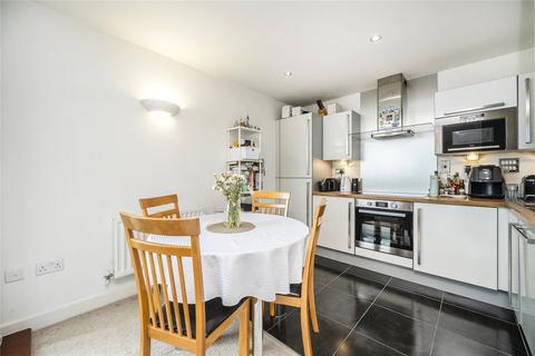 2 bedroom flat to rent, Elektron Tower, 12 Blackwall Way, London, E14