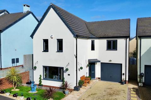 4 bedroom detached house for sale, Castle Park Close, Paignton TQ4