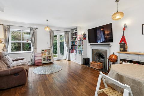 3 bedroom end of terrace house for sale, Hadley Place, Weybridge, Surrey, KT13