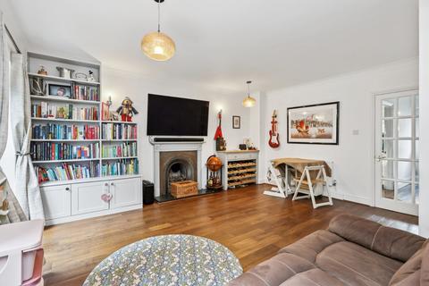 3 bedroom end of terrace house for sale, Hadley Place, Weybridge, Surrey, KT13