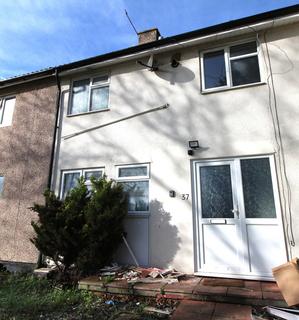2 bedroom terraced house to rent, Beeleigh West, SS14