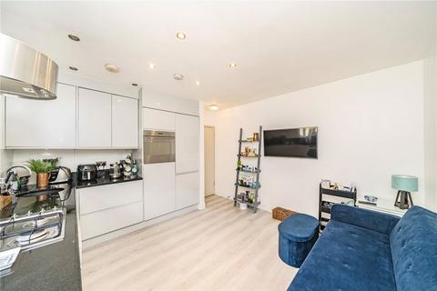 2 bedroom flat for sale, Hawthorn Road, London NW10